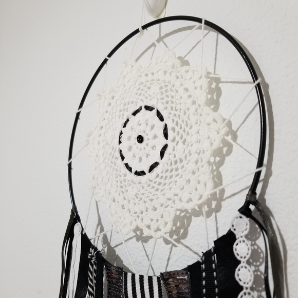 🌸 Small One-of-a-kind Unique Handmade Boho Dream Catcher Wall Home Decor - Picture 2 of 4